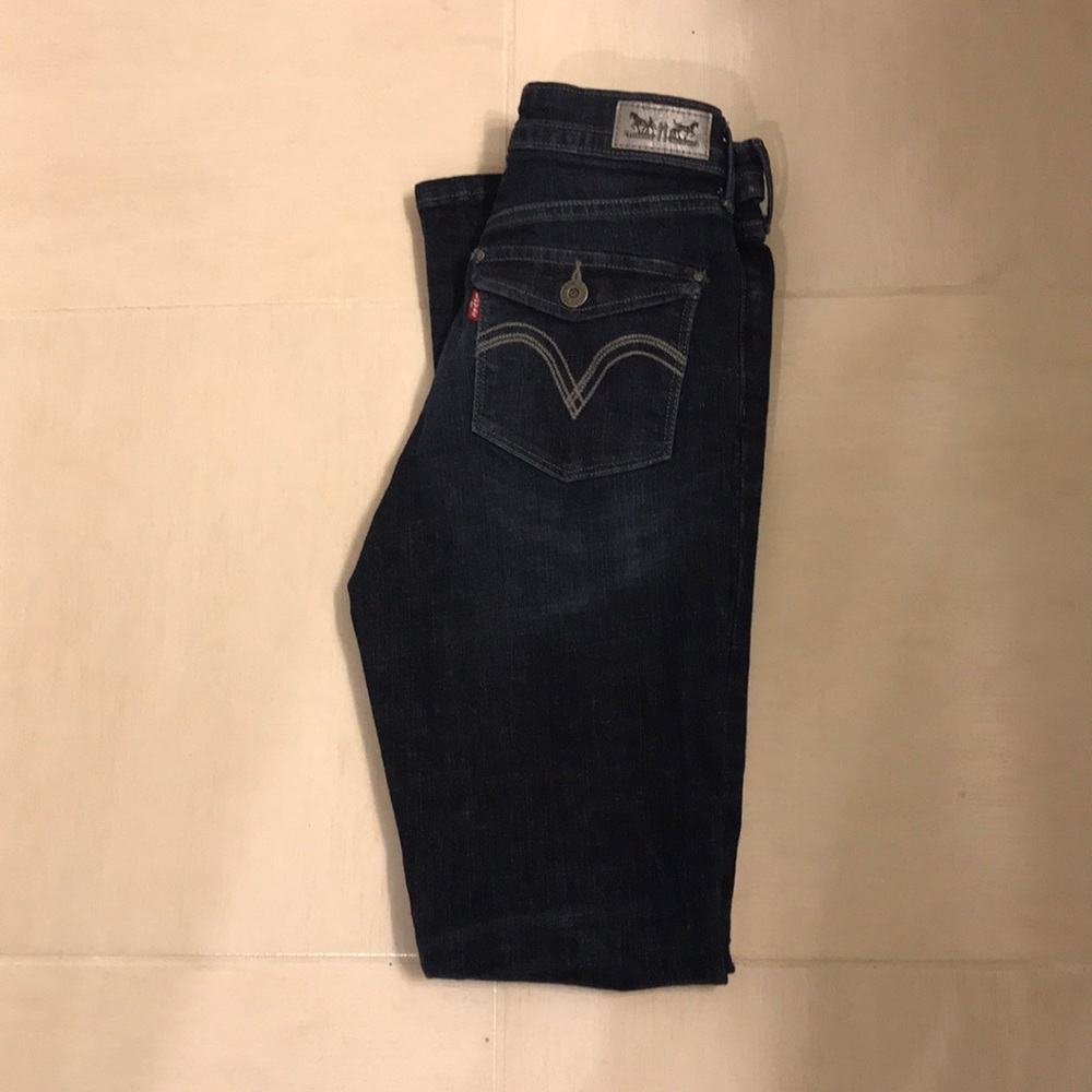 Levi’s jeans mid rise bootcut skinny sz 4 M